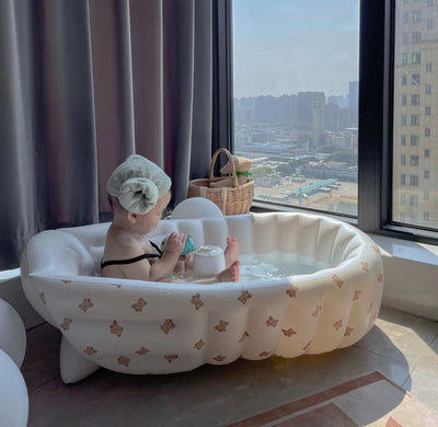 בריכת שחייה לתינוקות